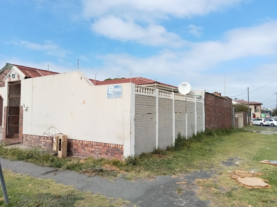 4 Bedroom Property for Sale in Quigney Eastern Cape